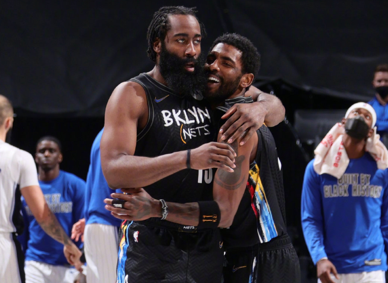  克拉克25+14爵士击退篮网