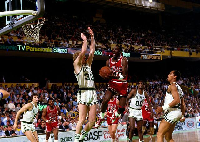  公牛新帅首战演绎防守逆袭  